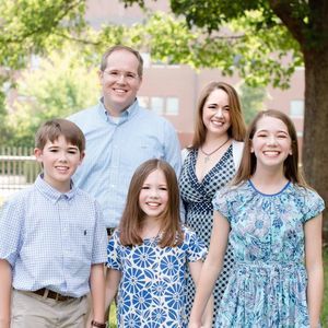 Meet your Posher, Laura lee